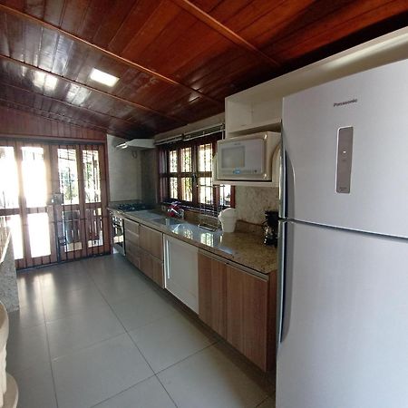 Moreira Casa Com Churrasqueira E Ar-Condicionado Ubatuba Buitenkant foto
