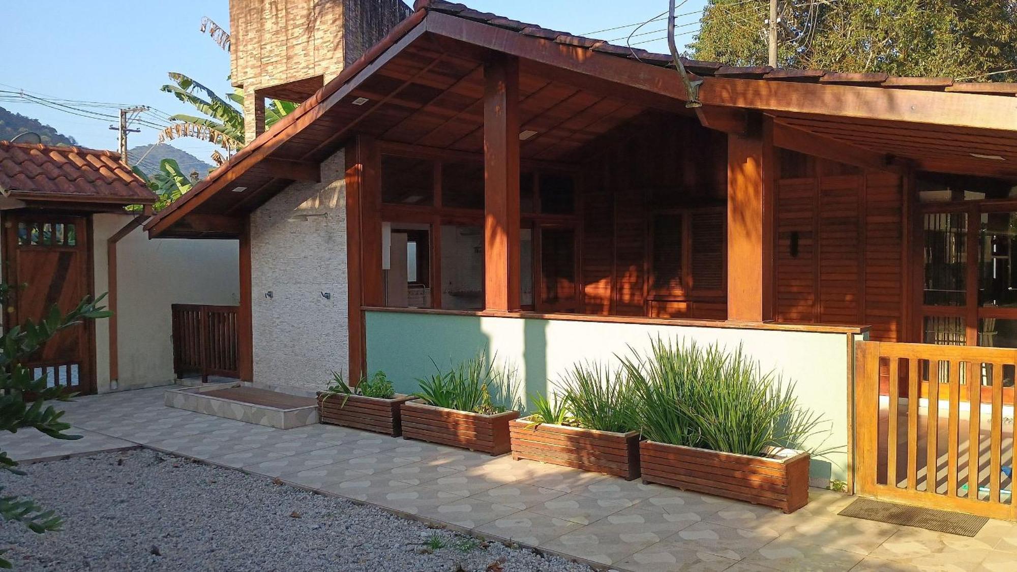 Moreira Casa Com Churrasqueira E Ar-Condicionado Ubatuba Buitenkant foto